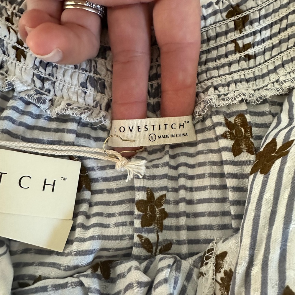High to low maxi dress by lovestitch. Super soft fabric. New with tags - Picture 4 of 4